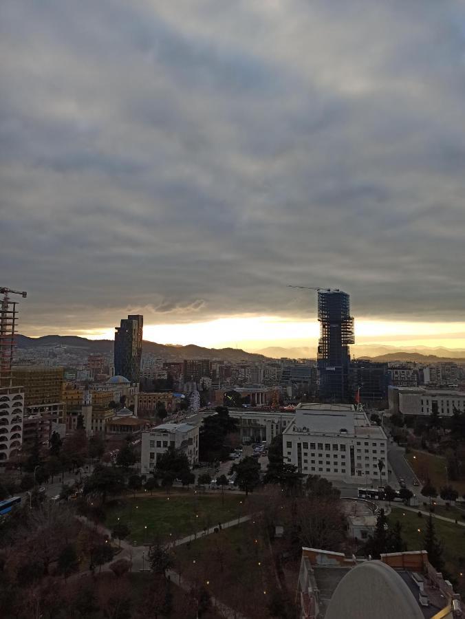 Hôtel Heart Of Tirana Extérieur photo