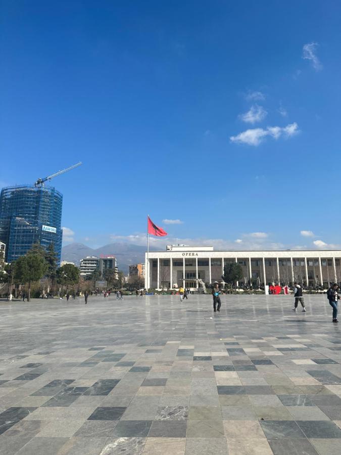 Hôtel Heart Of Tirana Extérieur photo