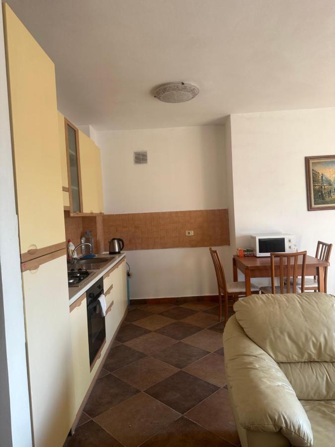 Hôtel Heart Of Tirana Extérieur photo